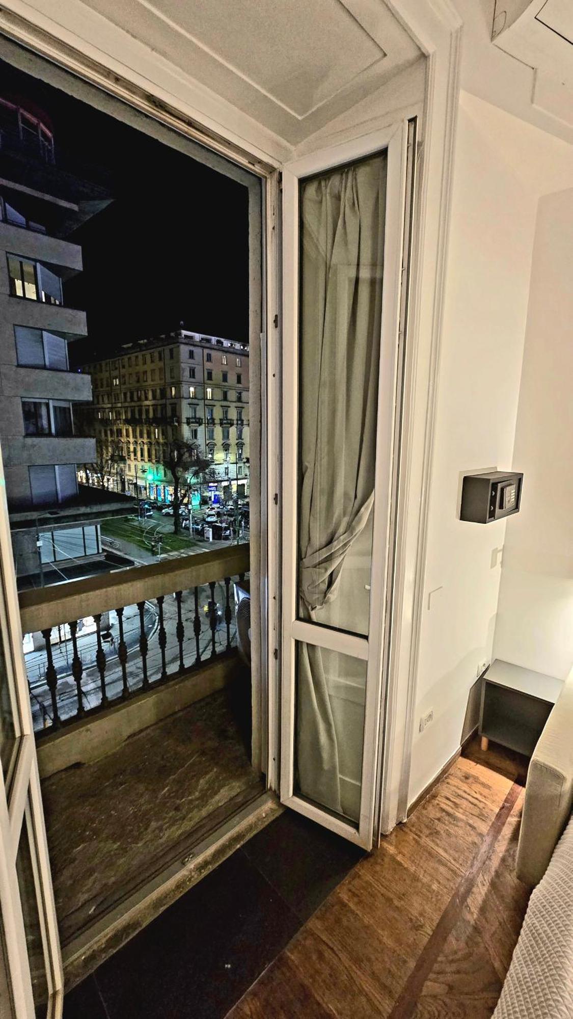 Casa Storica Piazza 5 Giornate Hotel Milano Exterior foto